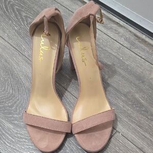 Lulu's Women's Pink Suede Heels